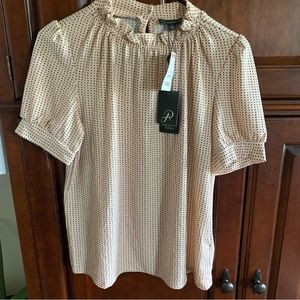 NWT ADRIANNA PAPELL Short Sleeve Ruffle Mock Neck Printed Blouse Size Small Top